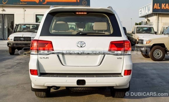 Buy Import Toyota Land Cruiser White Car in Import - Dubai in Curacao Buy Import Toyota Land Cruiser White Car in Import - Dubai in Curacao