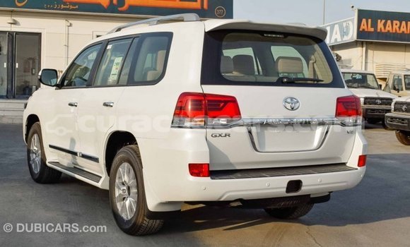 Buy Import Toyota Land Cruiser White Car in Import - Dubai in Curacao Buy Import Toyota Land Cruiser White Car in Import - Dubai in Curacao