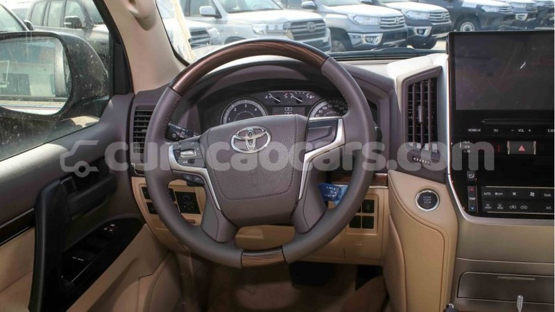 Big with watermark toyota land cruiser curacao import dubai 2526