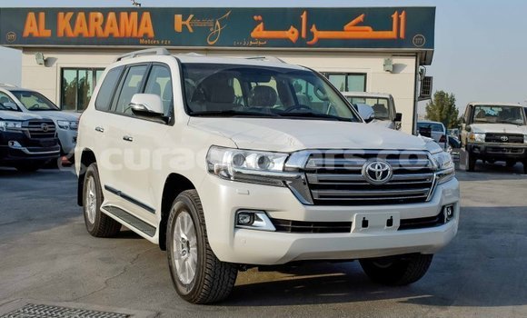 Buy Import Toyota Land Cruiser White Car in Import - Dubai in Curacao Buy Import Toyota Land Cruiser White Car in Import - Dubai in Curacao