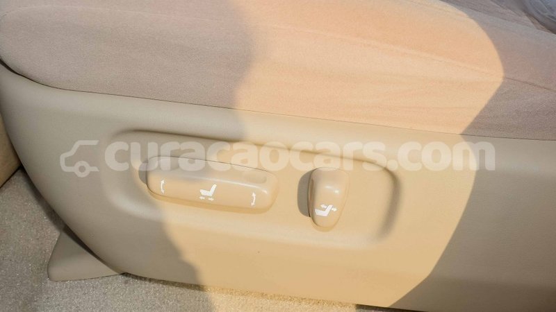 Big with watermark toyota land cruiser curacao import dubai 2535
