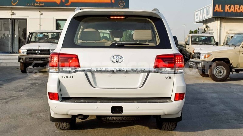 Big with watermark toyota land cruiser curacao import dubai 2535