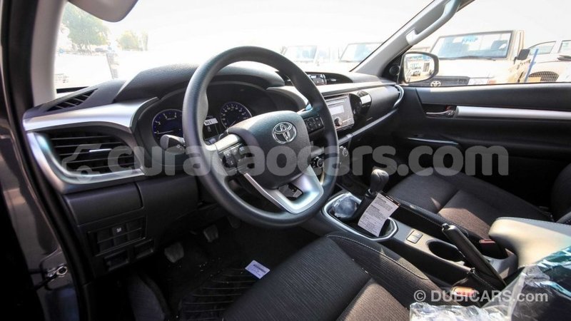 Big with watermark toyota hilux curacao import dubai 2538