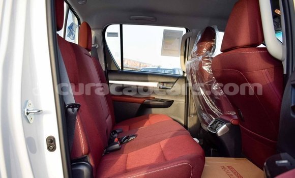 Buy Import Toyota Hilux White Car in Import - Dubai in Curacao Buy Import Toyota Hilux White Car in Import - Dubai in Curacao