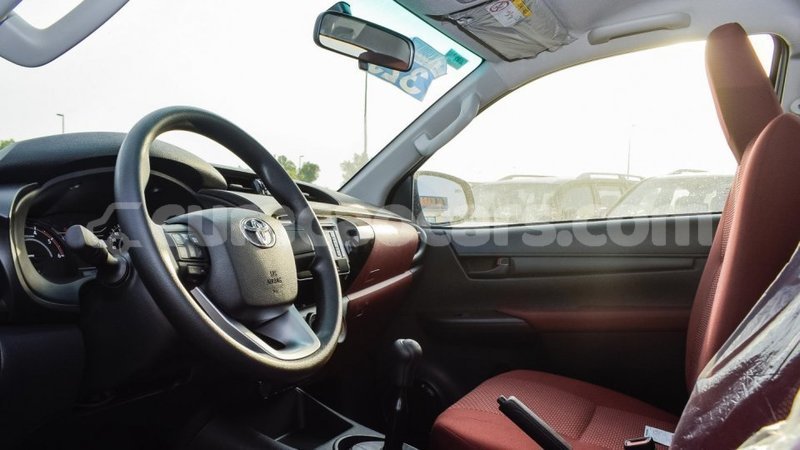 Big with watermark toyota hilux curacao import dubai 2555