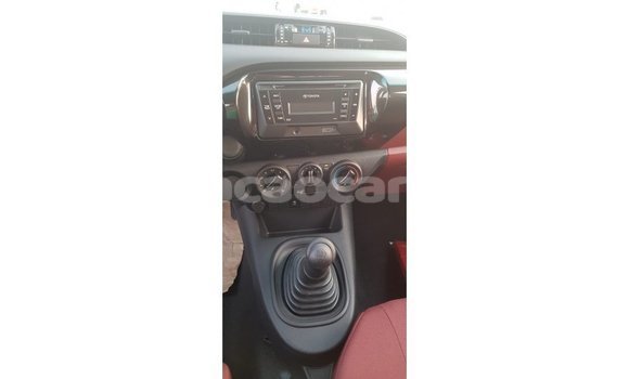 Buy Import Toyota Hilux White Car in Import - Dubai in Curacao Buy Import Toyota Hilux White Car in Import - Dubai in Curacao