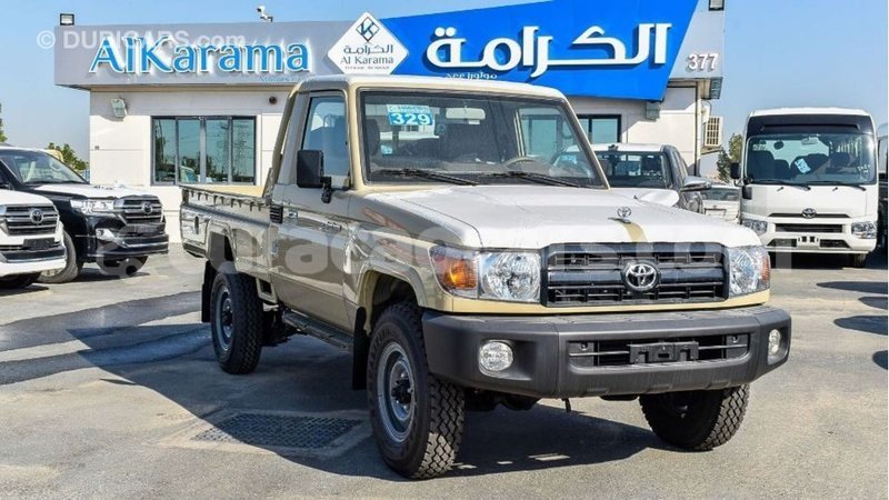 Big with watermark toyota land cruiser curacao import dubai 2558
