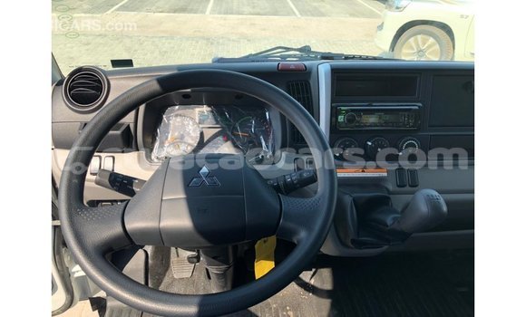 Buy Import Mitsubishi Carisma White Car in Import - Dubai in Curacao Buy Import Mitsubishi Carisma White Car in Import - Dubai in Curacao