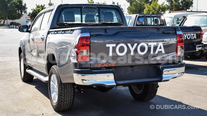 Big with watermark toyota hilux curacao import dubai 2563