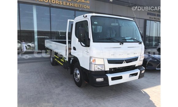 Buy Import Mitsubishi Carisma White Car in Import - Dubai in Curacao Buy Import Mitsubishi Carisma White Car in Import - Dubai in Curacao