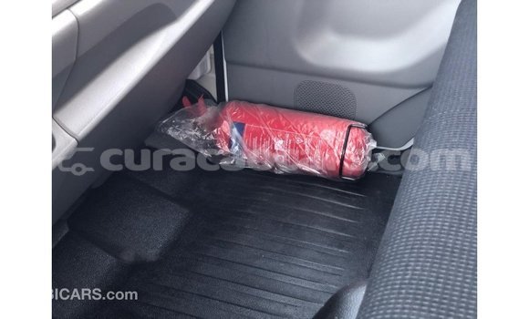 Buy Import Mitsubishi Carisma White Car in Import - Dubai in Curacao Buy Import Mitsubishi Carisma White Car in Import - Dubai in Curacao