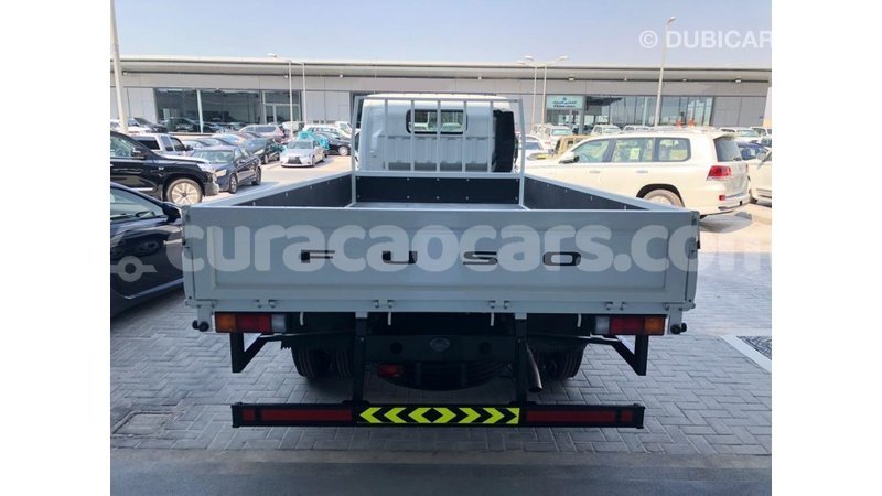 Big with watermark mitsubishi carisma curacao import dubai 2564