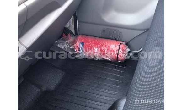 Buy Import Mitsubishi Carisma White Car in Import - Dubai in Curacao Buy Import Mitsubishi Carisma White Car in Import - Dubai in Curacao