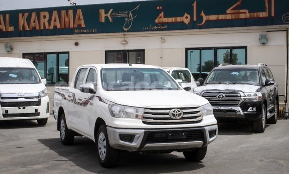 Buy Import Toyota Hilux White Car in Import - Dubai in Curacao Buy Import Toyota Hilux White Car in Import - Dubai in Curacao