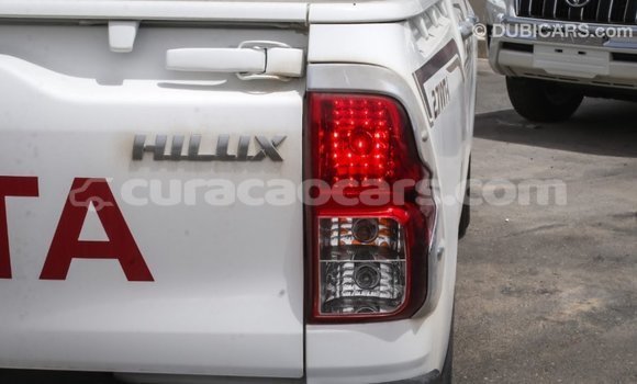 Buy Import Toyota Hilux White Car in Import - Dubai in Curacao Buy Import Toyota Hilux White Car in Import - Dubai in Curacao