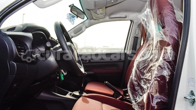 Big with watermark toyota hilux curacao import dubai 2567