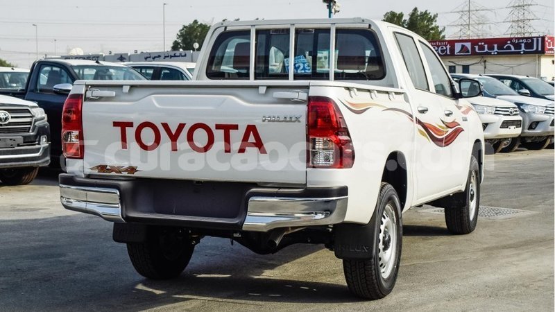 Big with watermark toyota hilux curacao import dubai 2567