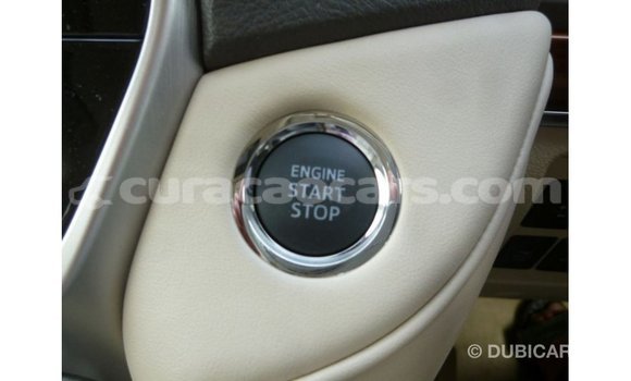 Buy Import Toyota Land Cruiser White Car in Import - Dubai in Curacao Buy Import Toyota Land Cruiser White Car in Import - Dubai in Curacao
