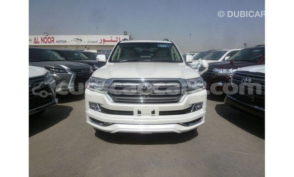 Buy Import Toyota Land Cruiser White Car in Import - Dubai in Curacao Buy Import Toyota Land Cruiser White Car in Import - Dubai in Curacao