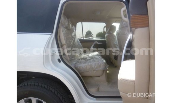 Buy Import Toyota Land Cruiser White Car in Import - Dubai in Curacao Buy Import Toyota Land Cruiser White Car in Import - Dubai in Curacao