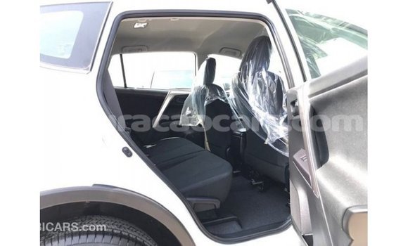 Buy Import Toyota 4Runner White Car in Import - Dubai in Curacao Buy Import Toyota 4Runner White Car in Import - Dubai in Curacao