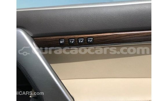 Buy Import Toyota Land Cruiser White Car in Import - Dubai in Curacao Buy Import Toyota Land Cruiser White Car in Import - Dubai in Curacao