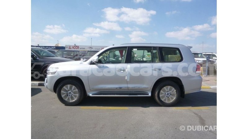 Big with watermark toyota land cruiser curacao import dubai 2599