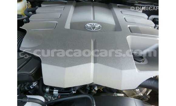 Buy Import Toyota Land Cruiser White Car in Import - Dubai in Curacao Buy Import Toyota Land Cruiser White Car in Import - Dubai in Curacao
