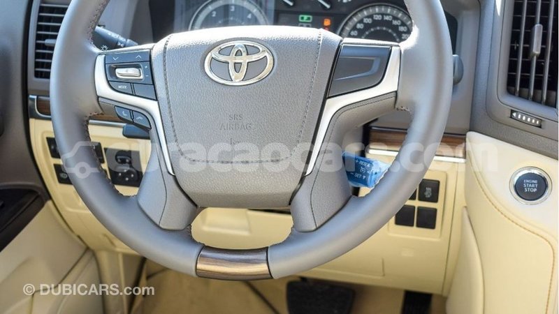 Big with watermark toyota land cruiser curacao import dubai 2617