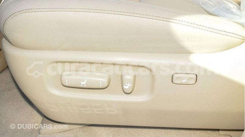 Big with watermark toyota land cruiser curacao import dubai 2617