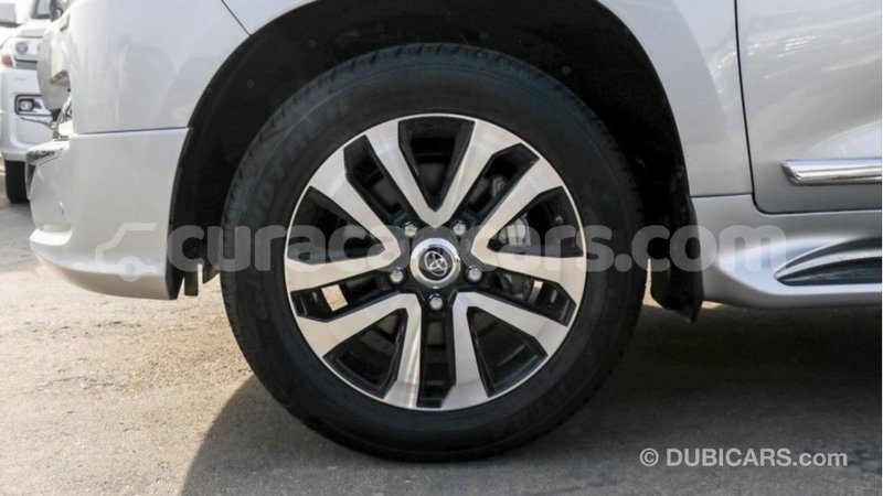 Big with watermark toyota land cruiser curacao import dubai 2618