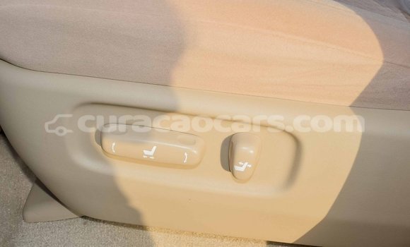 Buy Import Toyota Land Cruiser White Car in Import - Dubai in Curacao Buy Import Toyota Land Cruiser White Car in Import - Dubai in Curacao