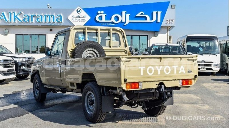 Big with watermark toyota land cruiser curacao import dubai 2620