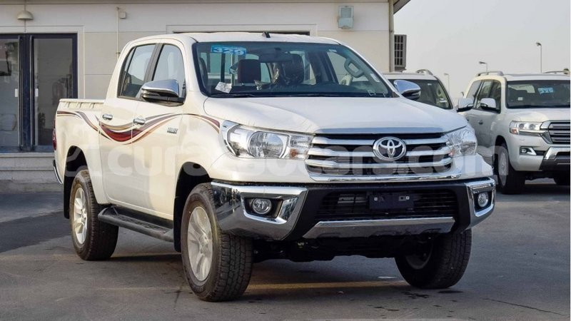 Big with watermark toyota hilux curacao import dubai 2621