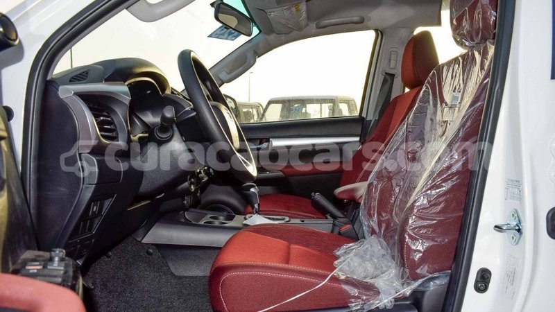 Big with watermark toyota hilux curacao import dubai 2621