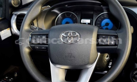 Buy Import Toyota Hilux White Car in Import - Dubai in Curacao Buy Import Toyota Hilux White Car in Import - Dubai in Curacao