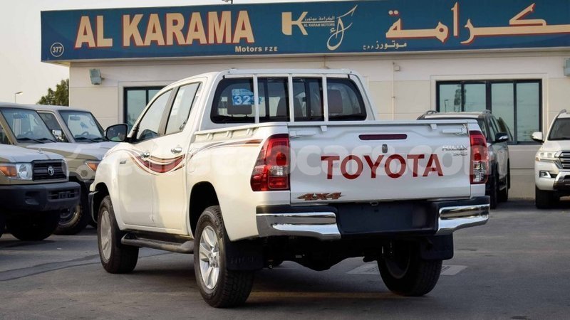 Big with watermark toyota hilux curacao import dubai 2621