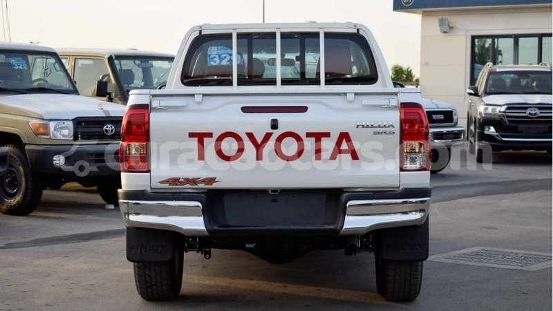 Big with watermark toyota hilux curacao import dubai 2621