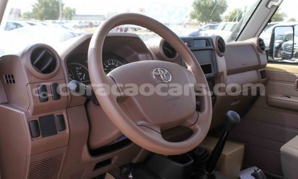 Buy Import Toyota Land Cruiser Beige Car in Import - Dubai in Curacao Buy Import Toyota Land Cruiser Beige Car in Import - Dubai in Curacao