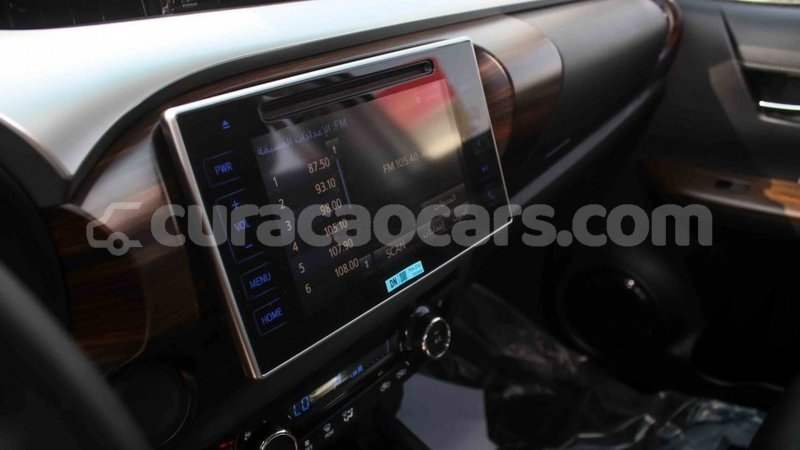 Big with watermark toyota hilux curacao import dubai 2626