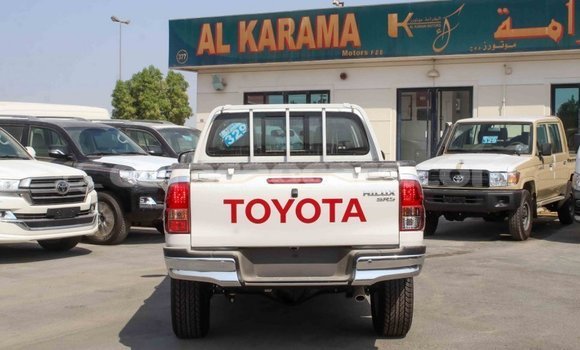 Buy Import Toyota Hilux White Car in Import - Dubai in Curacao Buy Import Toyota Hilux White Car in Import - Dubai in Curacao