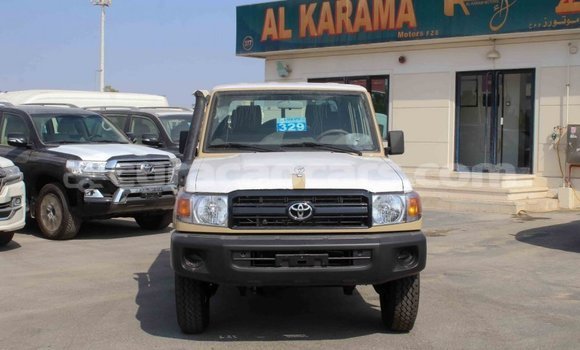 Buy Import Toyota Land Cruiser Beige Car in Import - Dubai in Curacao Buy Import Toyota Land Cruiser Beige Car in Import - Dubai in Curacao