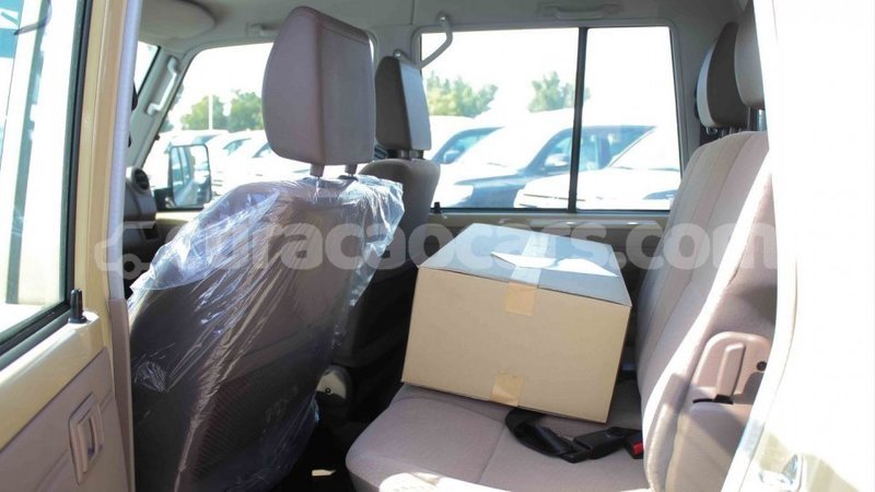 Big with watermark toyota land cruiser curacao import dubai 2627