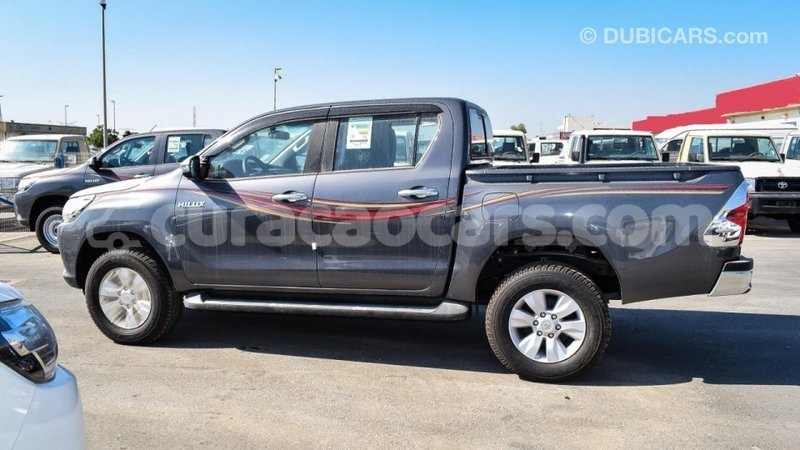Big with watermark toyota hilux curacao import dubai 2628