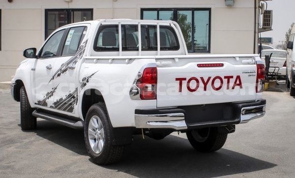 Buy Import Toyota Hilux White Car in Import - Dubai in Curacao Buy Import Toyota Hilux White Car in Import - Dubai in Curacao