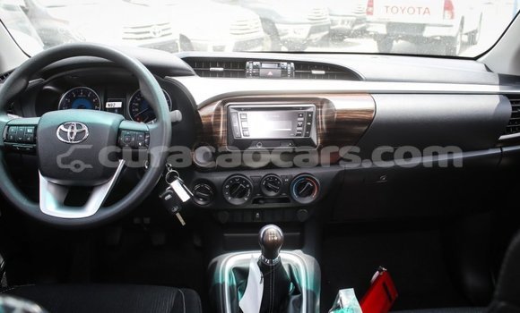Buy Import Toyota Hilux White Car in Import - Dubai in Curacao Buy Import Toyota Hilux White Car in Import - Dubai in Curacao