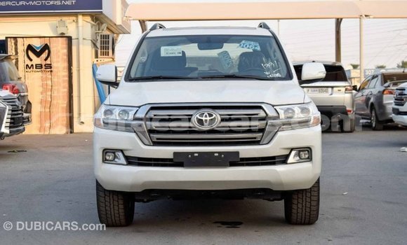 Buy Import Toyota Land Cruiser White Car in Import - Dubai in Curacao Buy Import Toyota Land Cruiser White Car in Import - Dubai in Curacao
