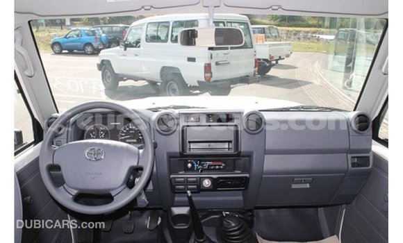 Buy Import Toyota Land Cruiser White Car in Import - Dubai in Curacao Buy Import Toyota Land Cruiser White Car in Import - Dubai in Curacao