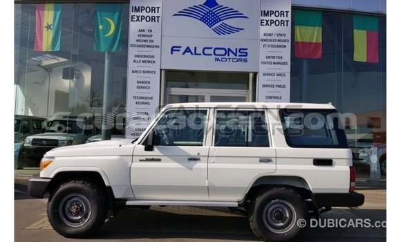 Buy Import Toyota Land Cruiser White Car in Import - Dubai in Curacao Buy Import Toyota Land Cruiser White Car in Import - Dubai in Curacao
