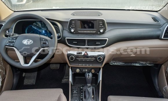 Buy Import Hyundai Tucson White Car in Import - Dubai in Curacao Buy Import Hyundai Tucson White Car in Import - Dubai in Curacao